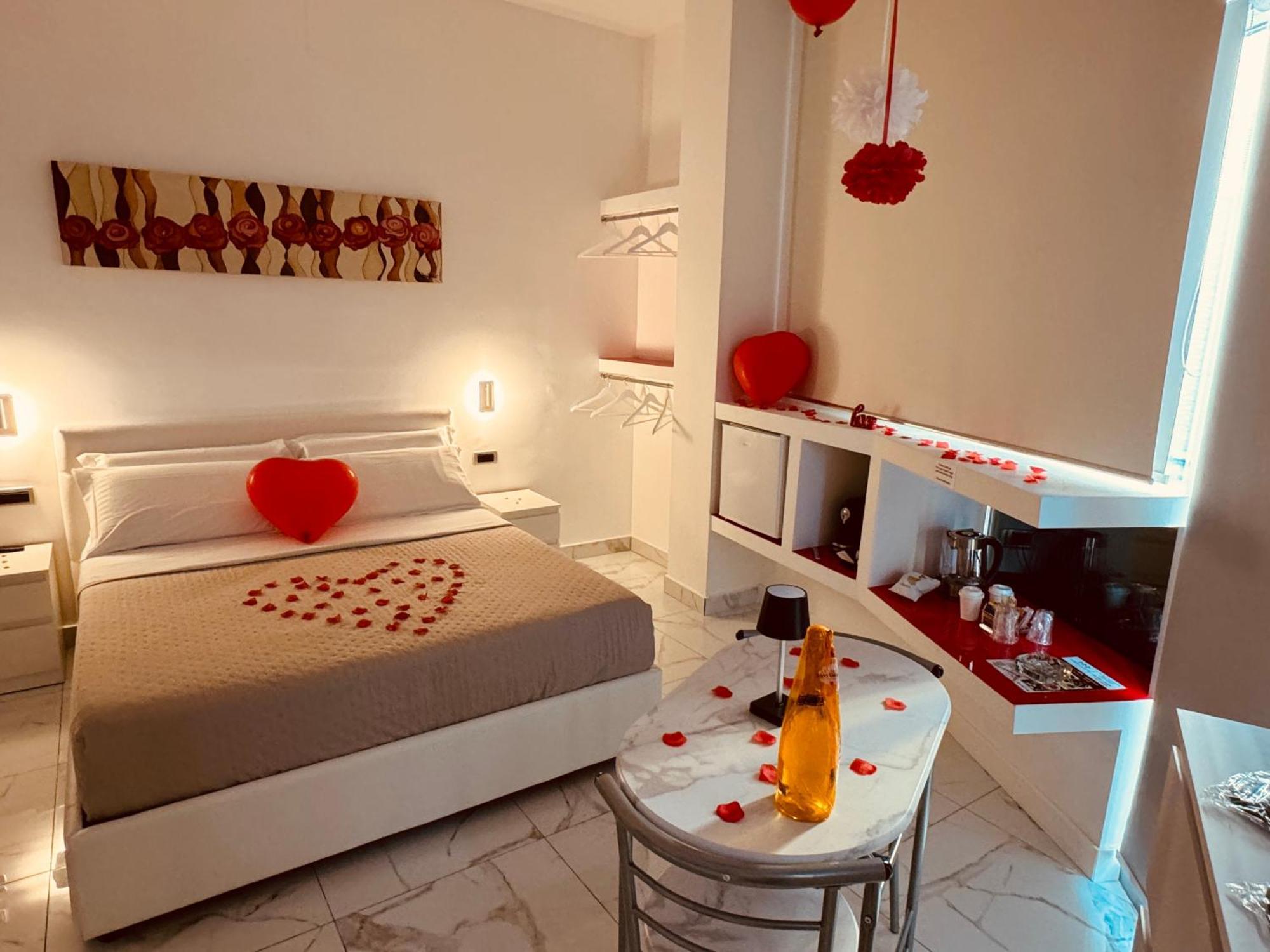 קוסנזה B&B Rossini Luxury 3 מראה חיצוני תמונה
