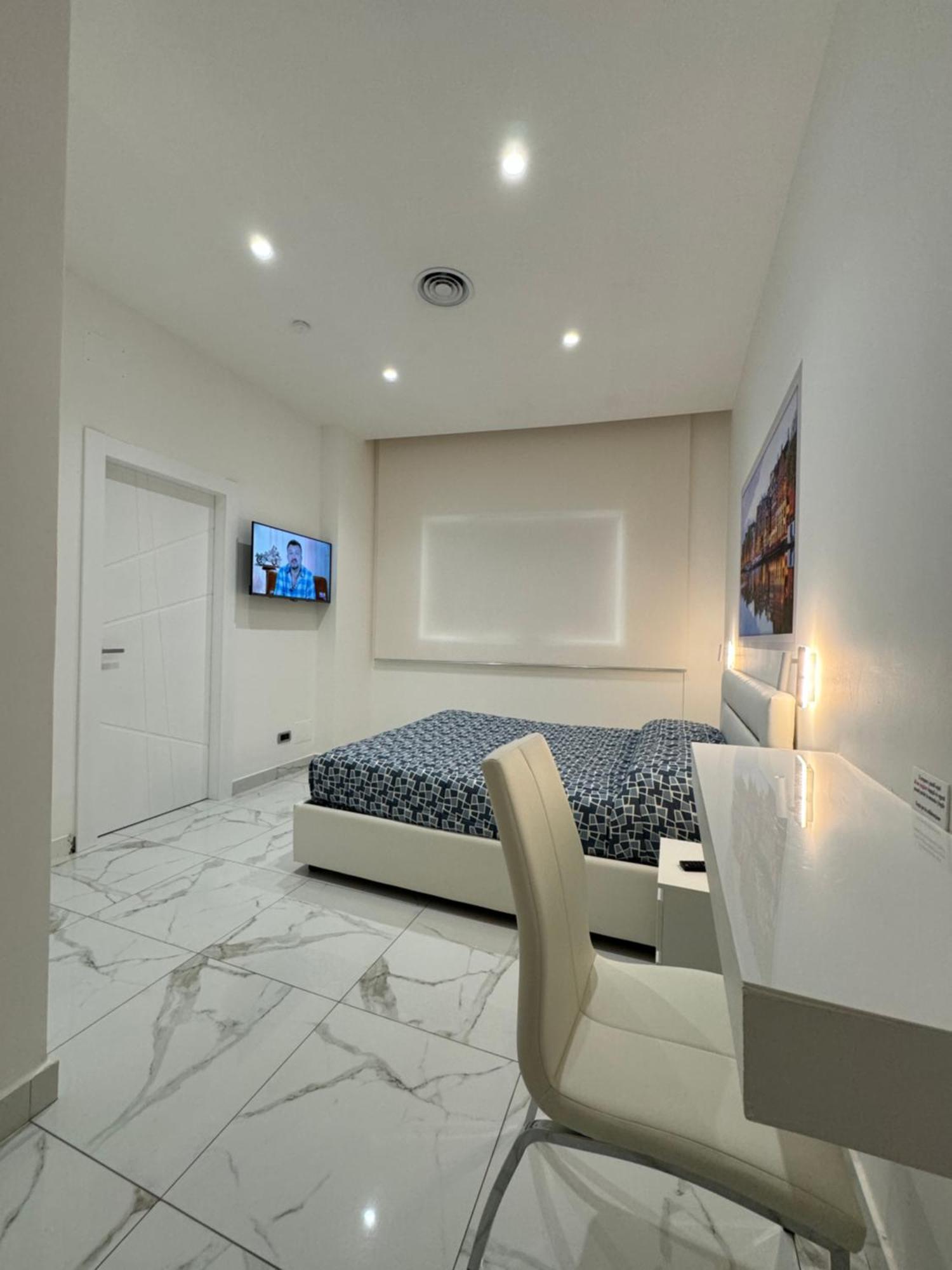 קוסנזה B&B Rossini Luxury 3 מראה חיצוני תמונה