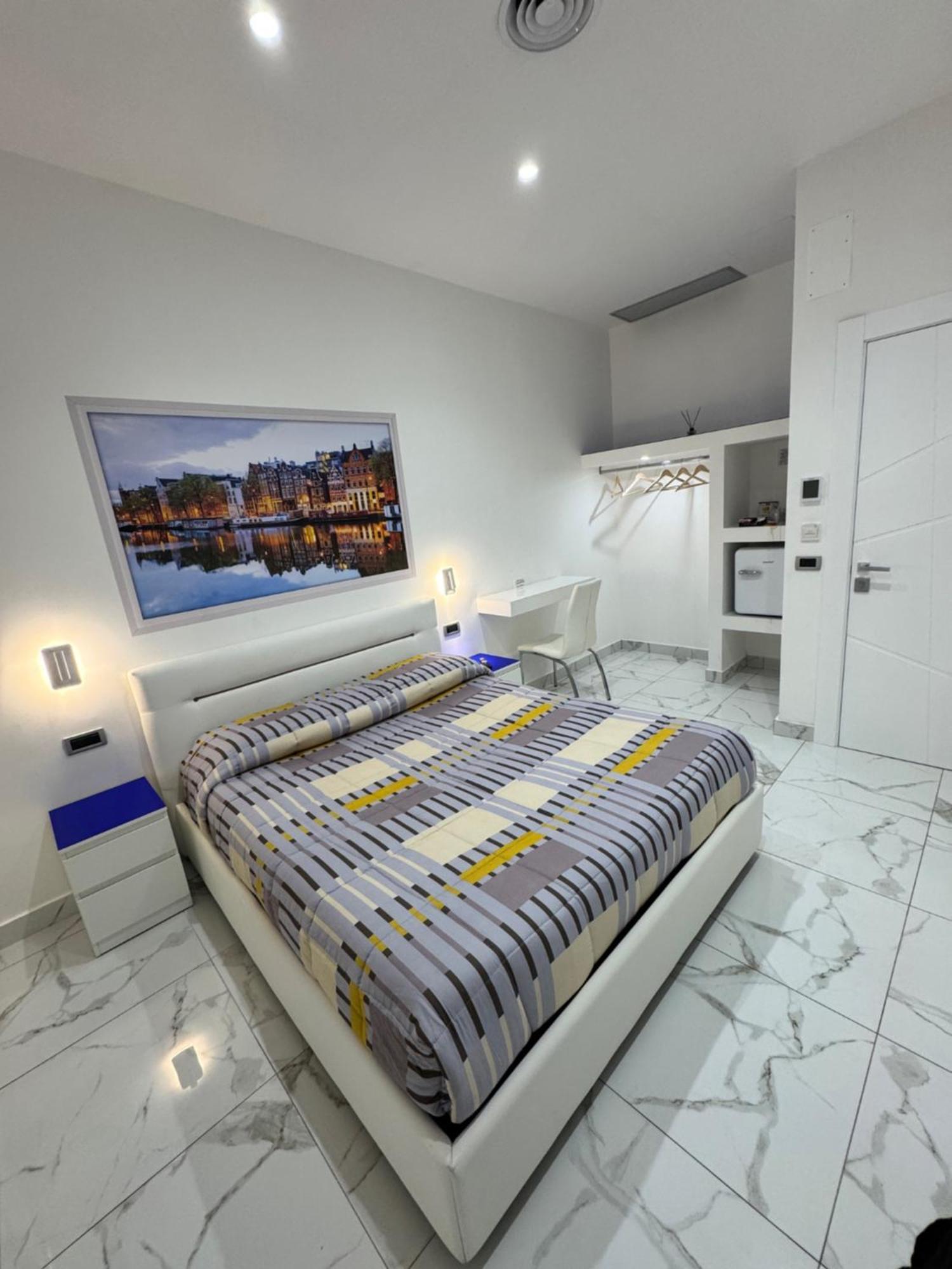 קוסנזה B&B Rossini Luxury 3 מראה חיצוני תמונה