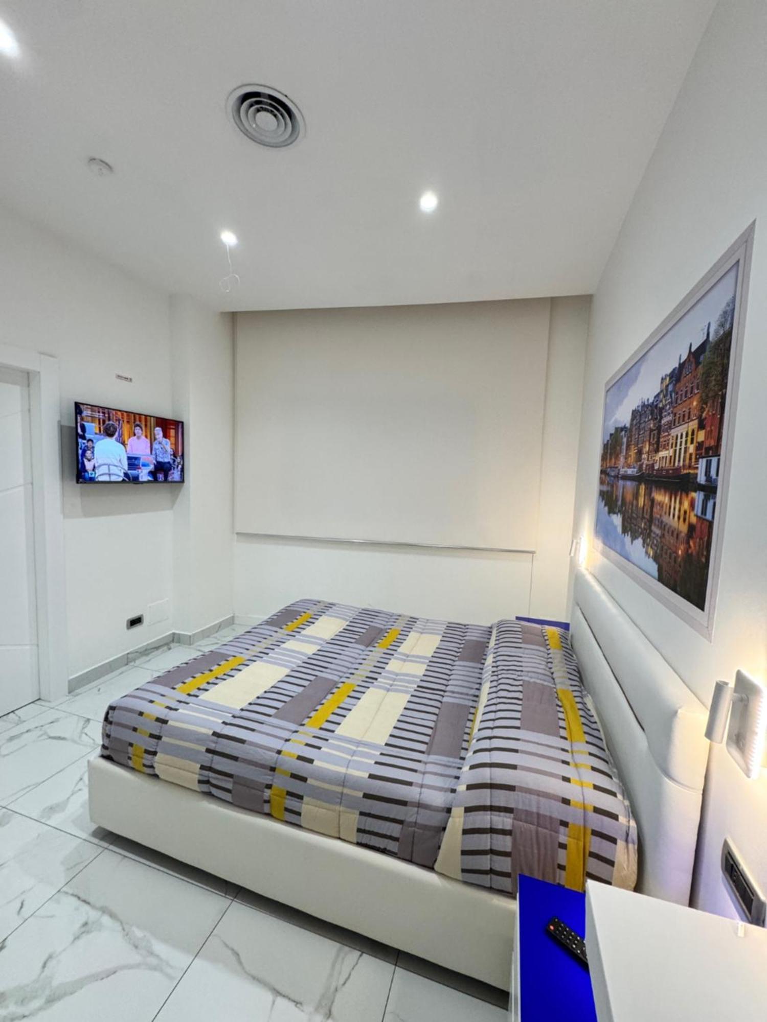 קוסנזה B&B Rossini Luxury 3 מראה חיצוני תמונה